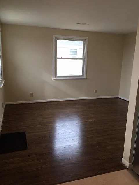 2 bed, 700 sqft, $1,550 — Photo 4