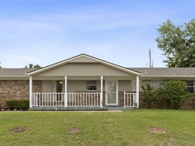 502 E D St, Jenks, OK, 74037