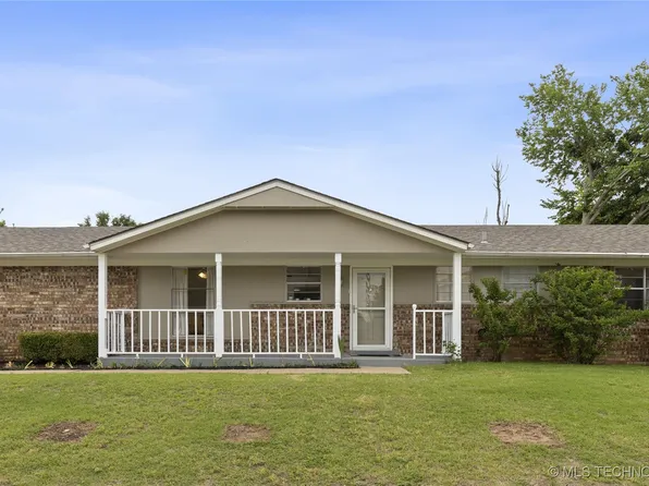 502 E D St, Jenks, OK 74037