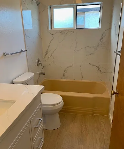 721 Nob Hill Ave N — Photo 12