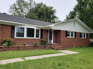 1861 Rosemont Ln, Hayes, VA 23072