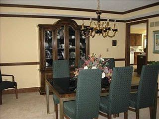 4th image of 9654 Halsey Dr