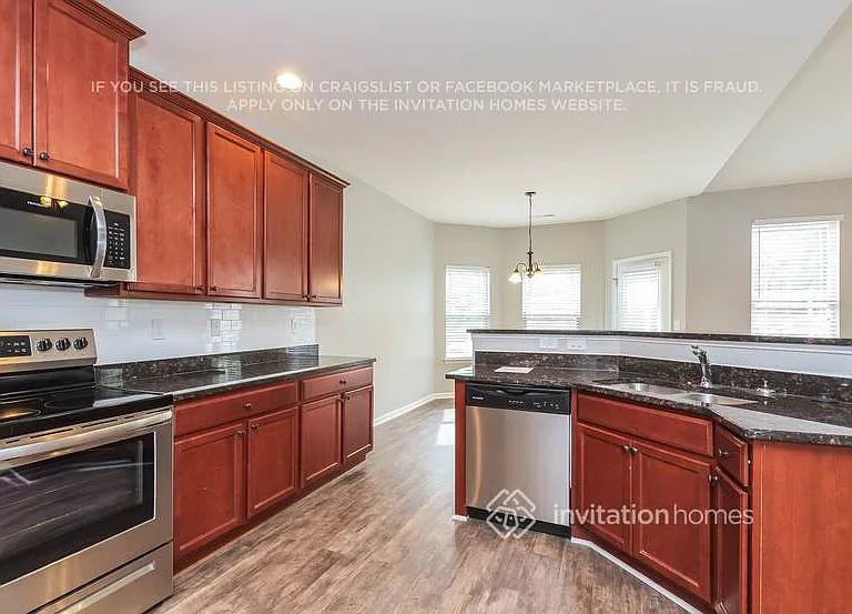 139 Cole Dr — Photo 7
