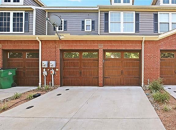 2nd image of 513 Jeans Creek Dr