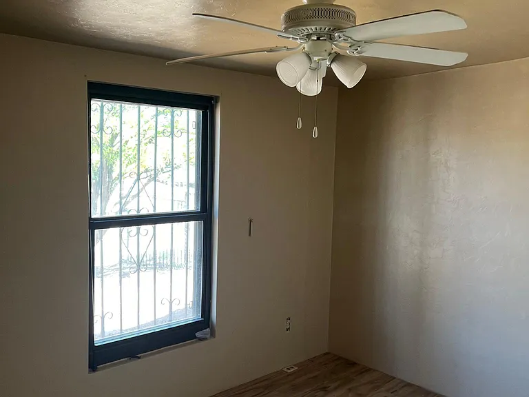 6027 S Lostan Ave — Photo 10