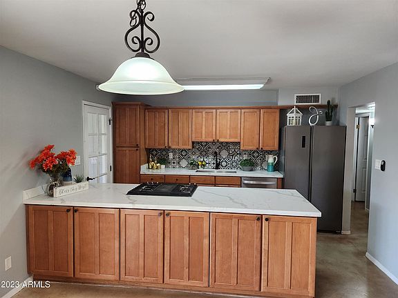 2nd image of 8202 E Palm Ln