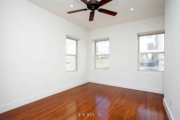 Rented by Town Residential | media 16