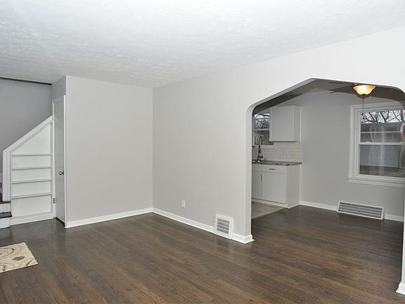 5th image of 130 Wandle Ave