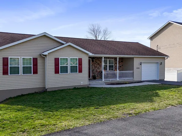 1525 Funderburg St, Keyser, WV 26726