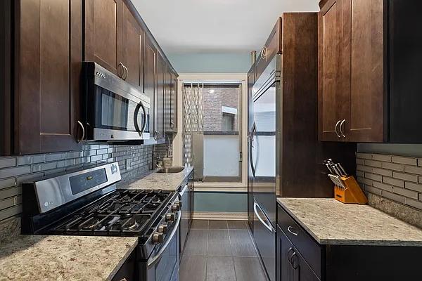 Sold by Bank Neary | media 2