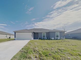 4051 SW McCrory St, Pt Saint Lucie, FL 34953
