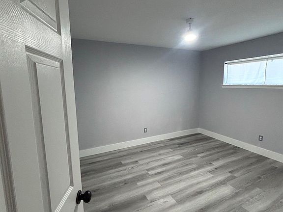 5th image of 8406 Detroit St APT 3