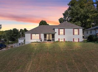 7316 Parallel Pkwy, Kansas City, KS 66112