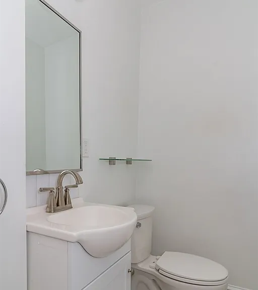 71 Curve St #71 — Photo 18