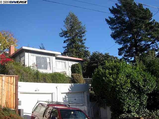 1st image of 4686 Davenport Ave