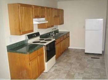 2nd image of 203 Circleview Dr
