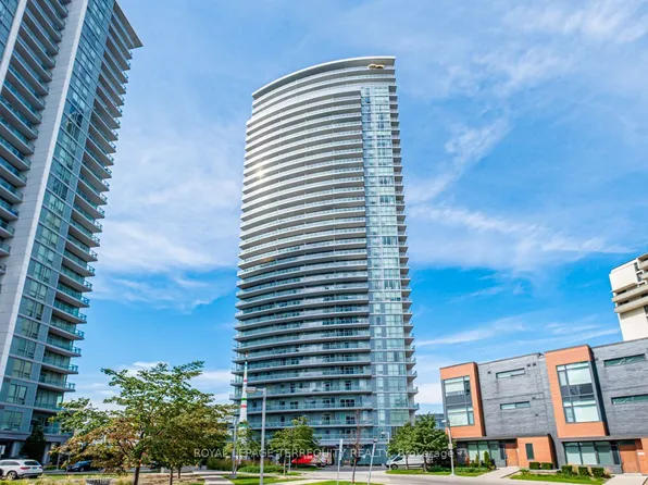 70 Forest Manor Rd, Toronto, ON