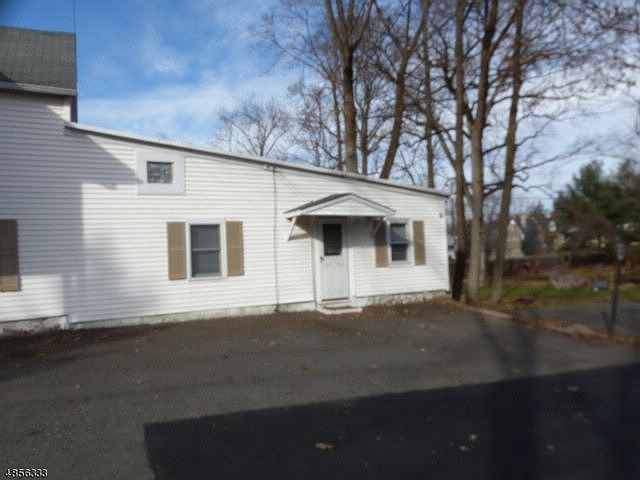 1st image of 254 Central Ave APT 3