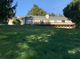 6699 Rohnerville Rd, Hydesville, CA 95547
