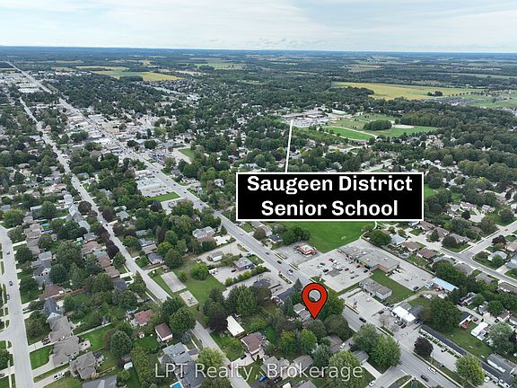 4th image of 354 Goderich St
