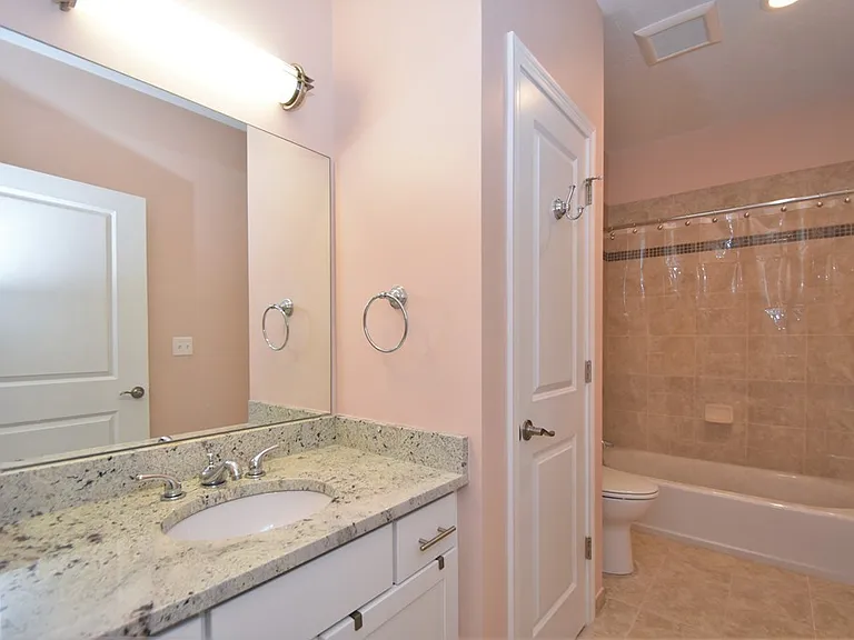 855 Main St #33 — Photo 7