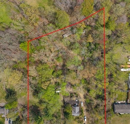 2nd image of 1634 Englishtown Rd