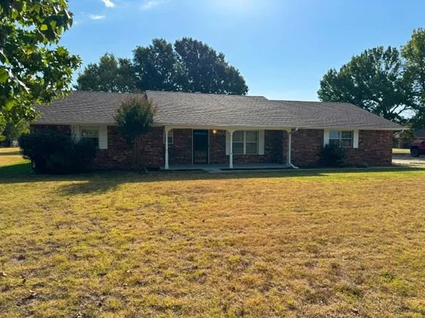 16009 S Rock Creek Rd, Shawnee, OK 74801