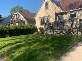 2770 S 70th St, Milwaukee, WI 53219