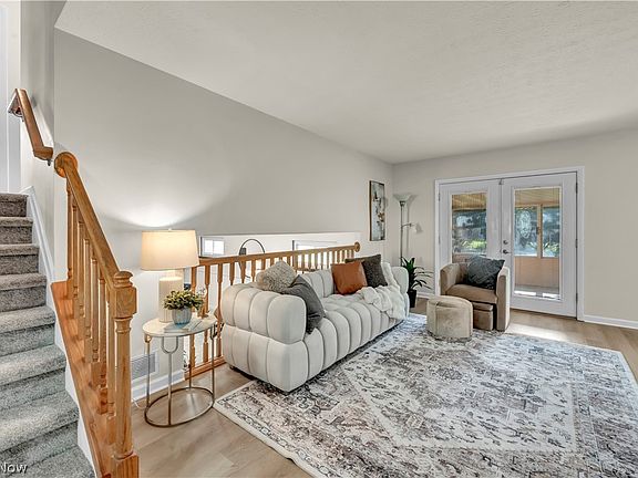 3rd image of 509 Silver Meadows Blvd