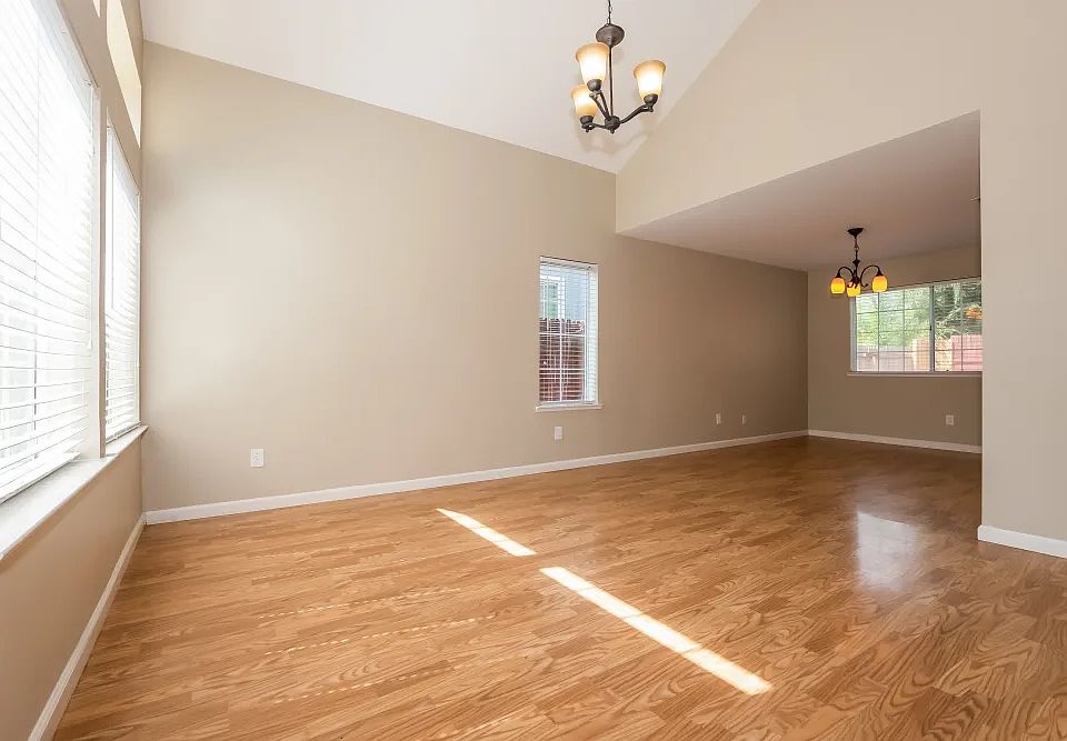 1st image of 8484 Bramble Bush Cir