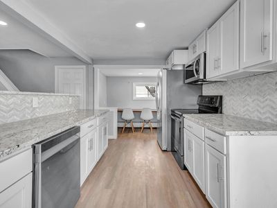 24 John St, New Britain, CT, 06051