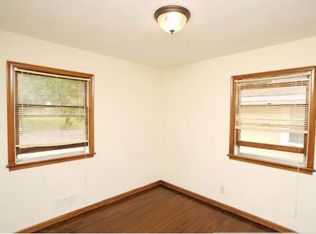 1389 Mechanic Ave, Saint Paul, MN 55106