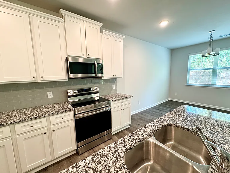 115 McGinnis Cir — Photo 6