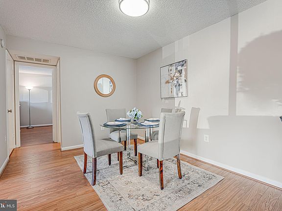5th image of 10208 Bushman Dr APT 402