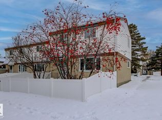 Twin Terrace, Edmonton, AB T6K 1V4