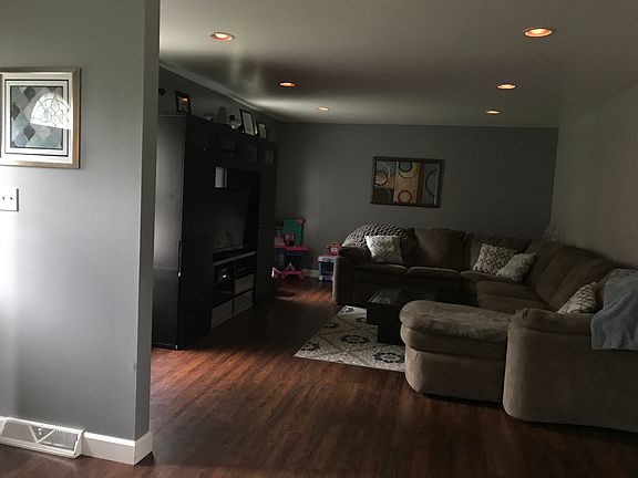 5th image of 4377 W Larch Pl