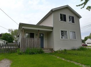 215 E State St, Corunna, MI