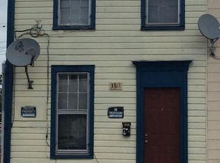 331 1/2 S Queen St, York, PA 17403