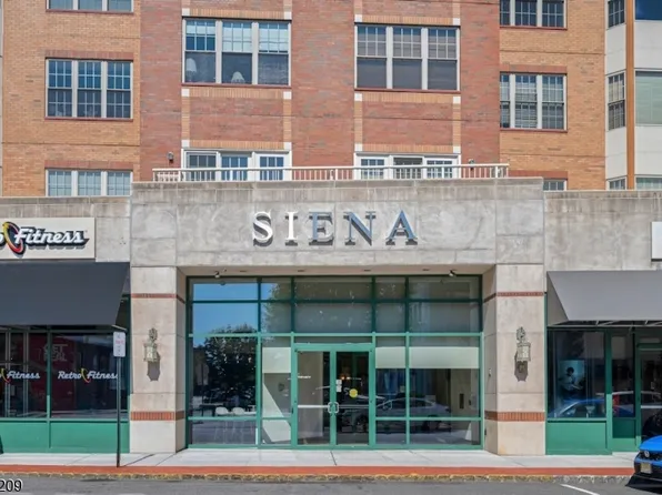 48 S Park St #507, Montclair Twp., NJ 07042