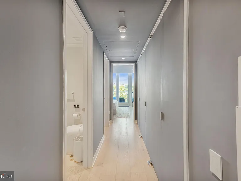 601 Wharf St SW #208 — Photo 13