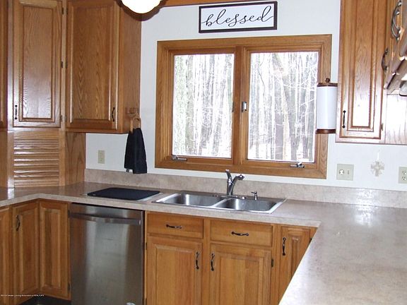 3rd image of 13255 White Pine Dr