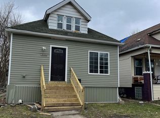 17333 Fenelon St, Hamtramck, MI