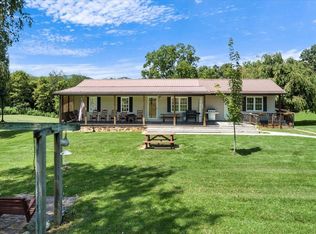 407 Nixon Rd, Wytheville, VA 24382