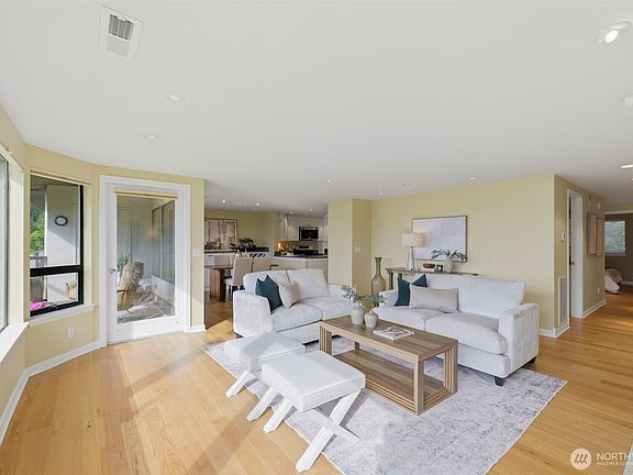 5th image of 3016 N Narrows Drive #315