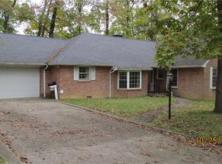 1404 Woodmere Dr, Charleston, WV 25314