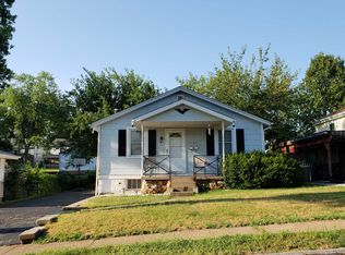 9420 Echo Ln, Saint Louis, MO 63114