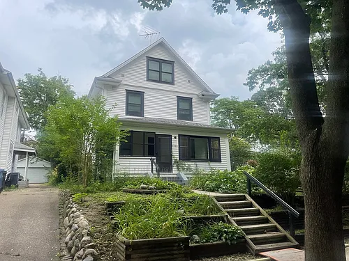 4453 York Ave S Photo 1