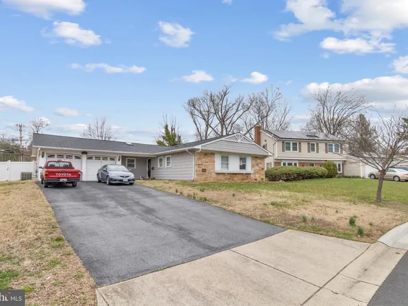 12010 Maycheck Ln, Bowie, MD 20715