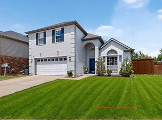 1157 Tanner Dr, Lewisville, TX 75077