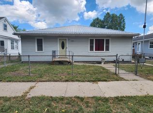 2646 Queen St, Dubuque, IA 52001